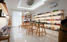 Article Image for Fintech Partnerships with Traditional Retailers